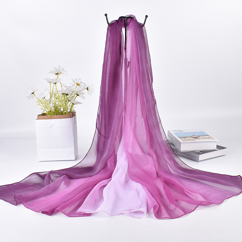 2023 Spring/Summer New Three C - Silk Scarf Square 评论和价格