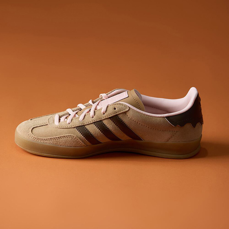 Adidas Originals JR8028 Beige  - Adidas Shoes Gazelle 评论和价格