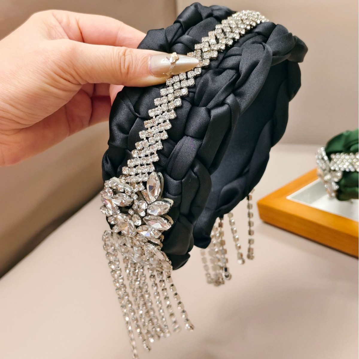 Hot Sale Heavy Craft Rhineston - Women Accessories Sale 评论和价格