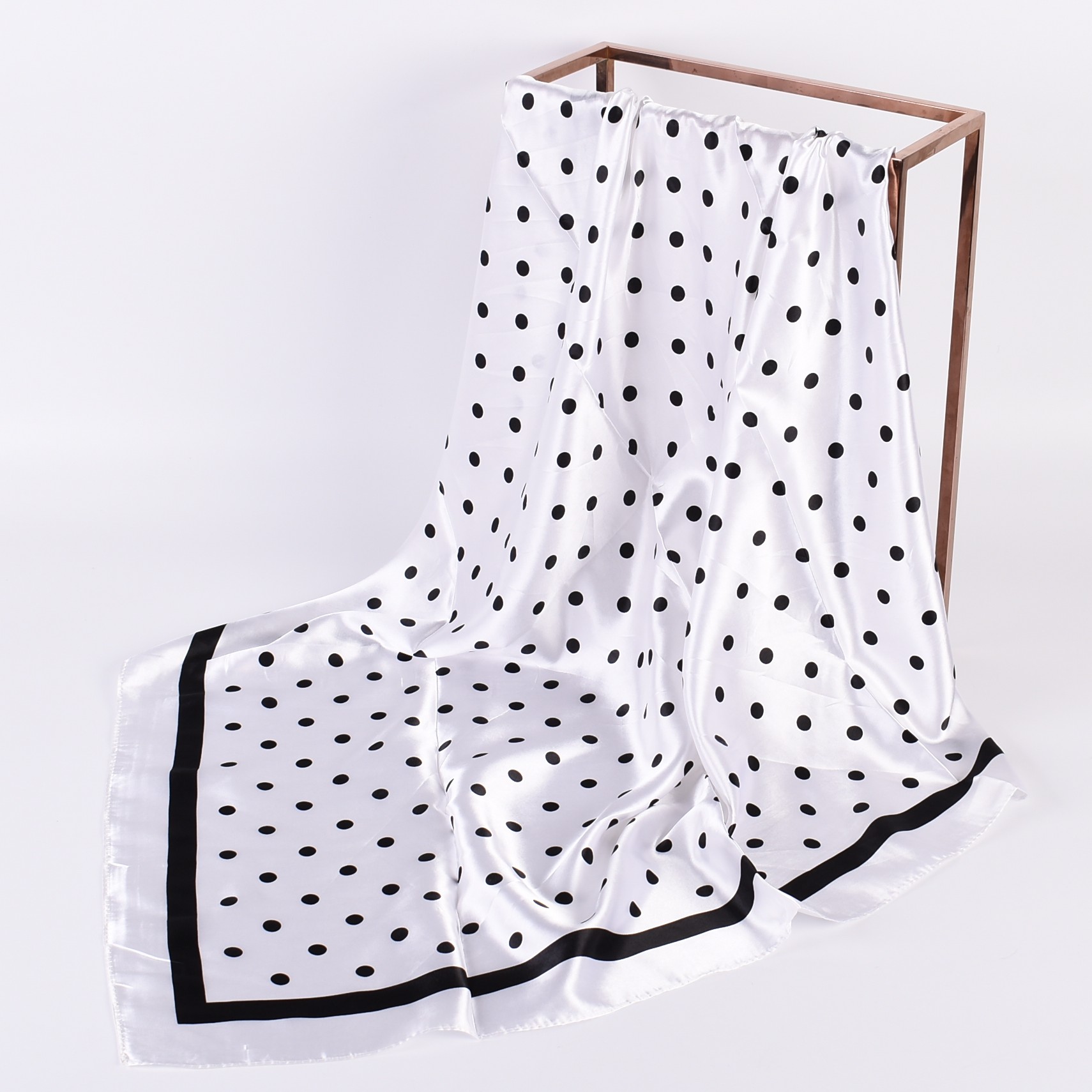 Summer new fashionable tempera - Silk Scarf Square 评论和价格